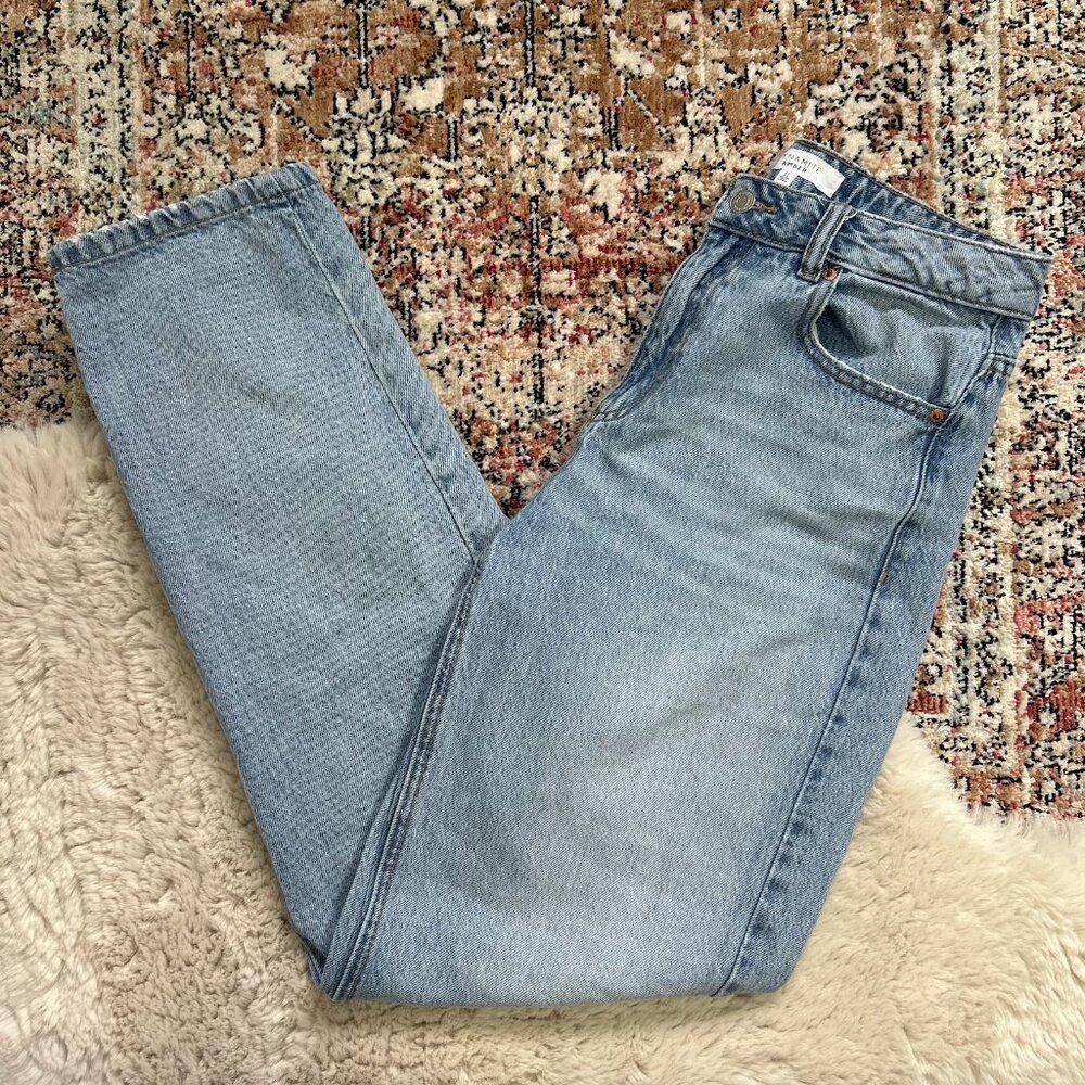 DYNAMITE 90s Amber Loose Jean